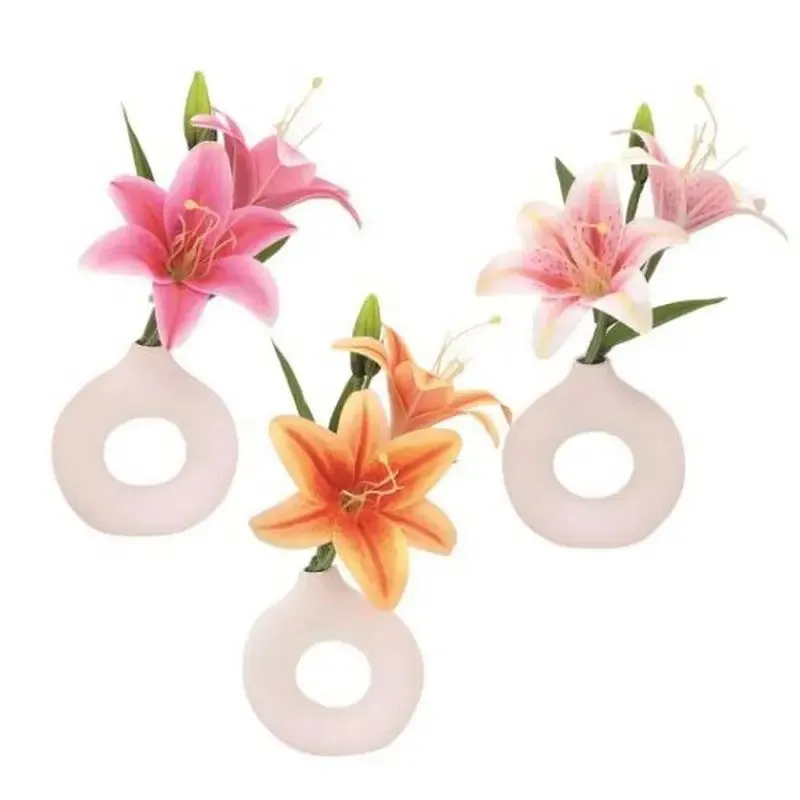 Lily Vase 30cm - 3 Asst - 1 Sent