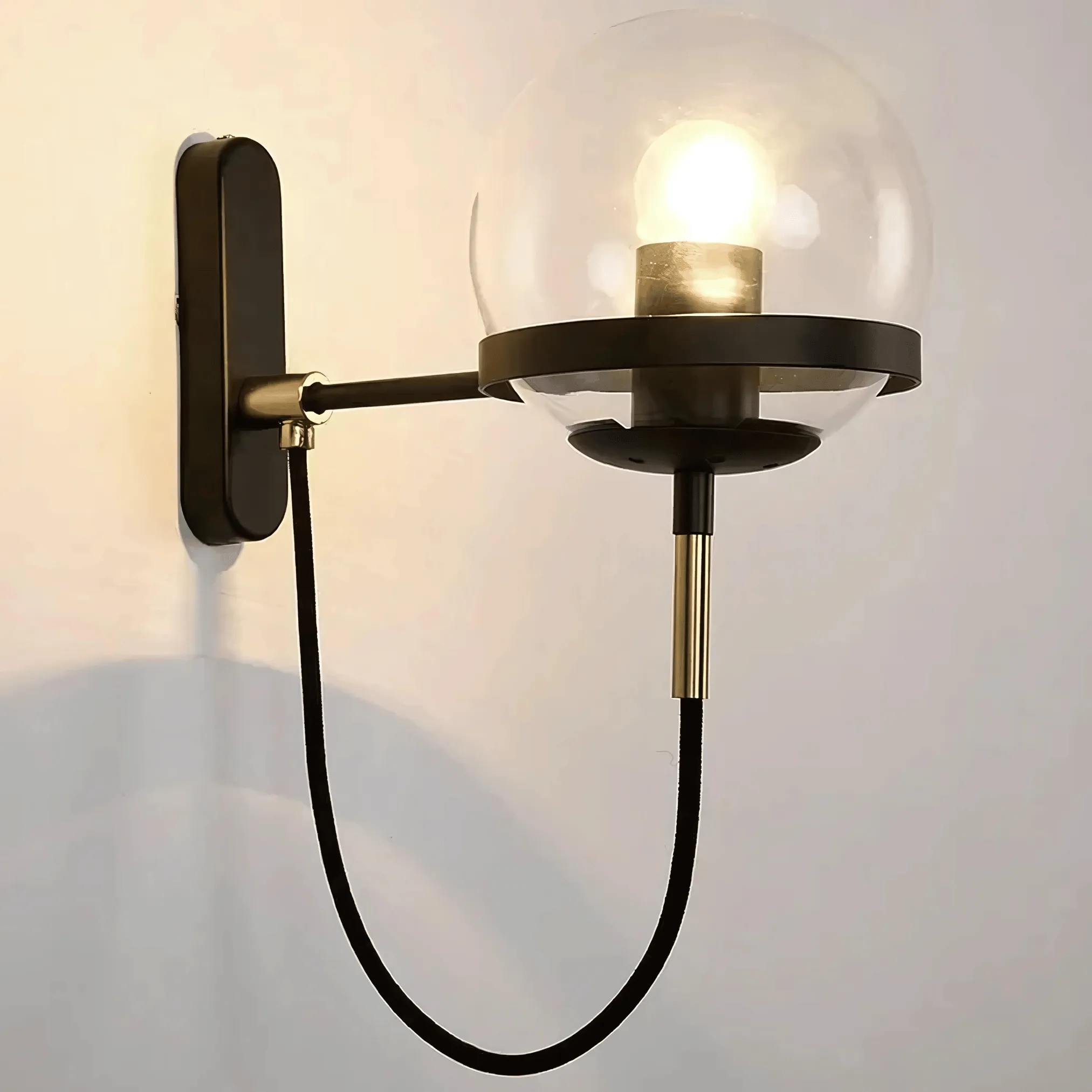 Molde - Round Sphere Wall Sconce