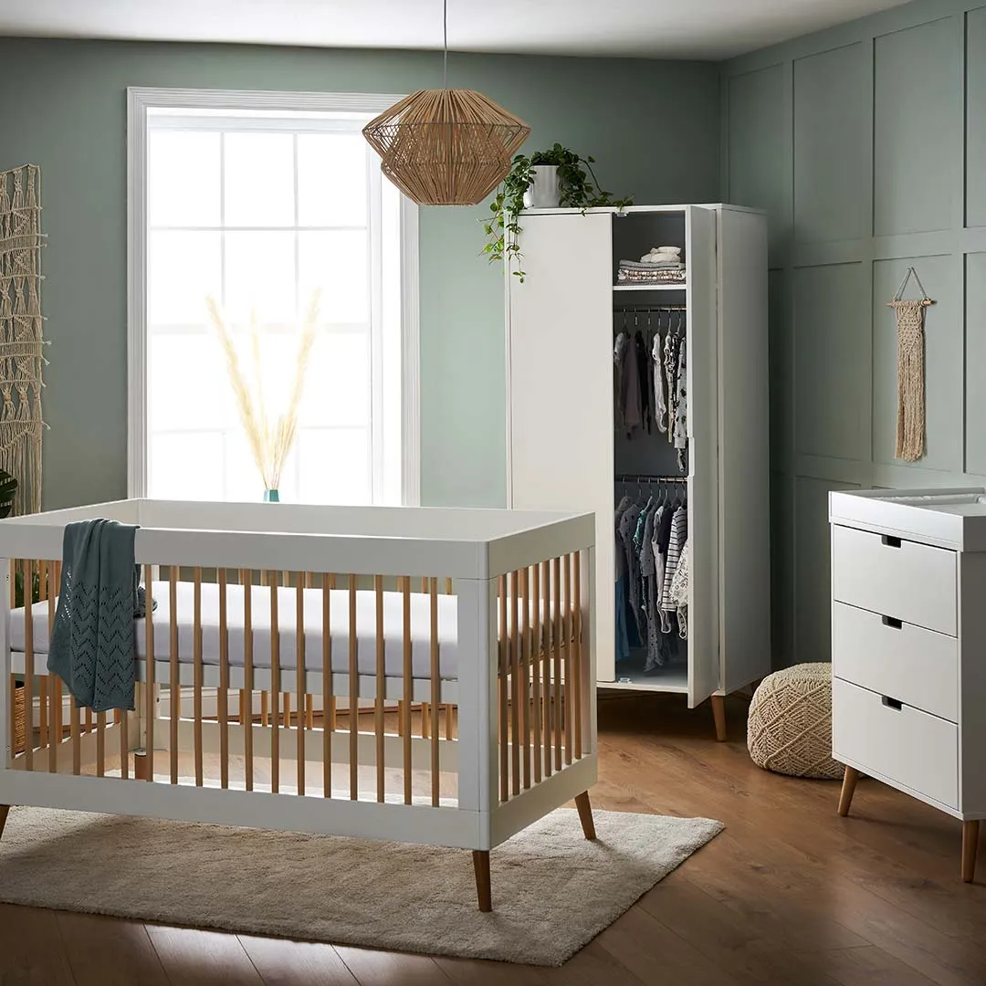 Obaby Maya 3 Piece Room Set - White   Natural