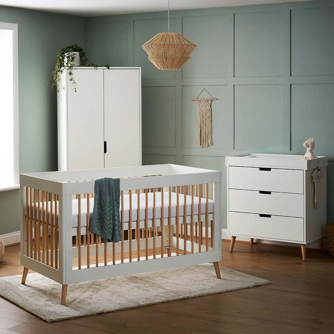 Obaby Maya 3 Piece Room Set - White   Natural